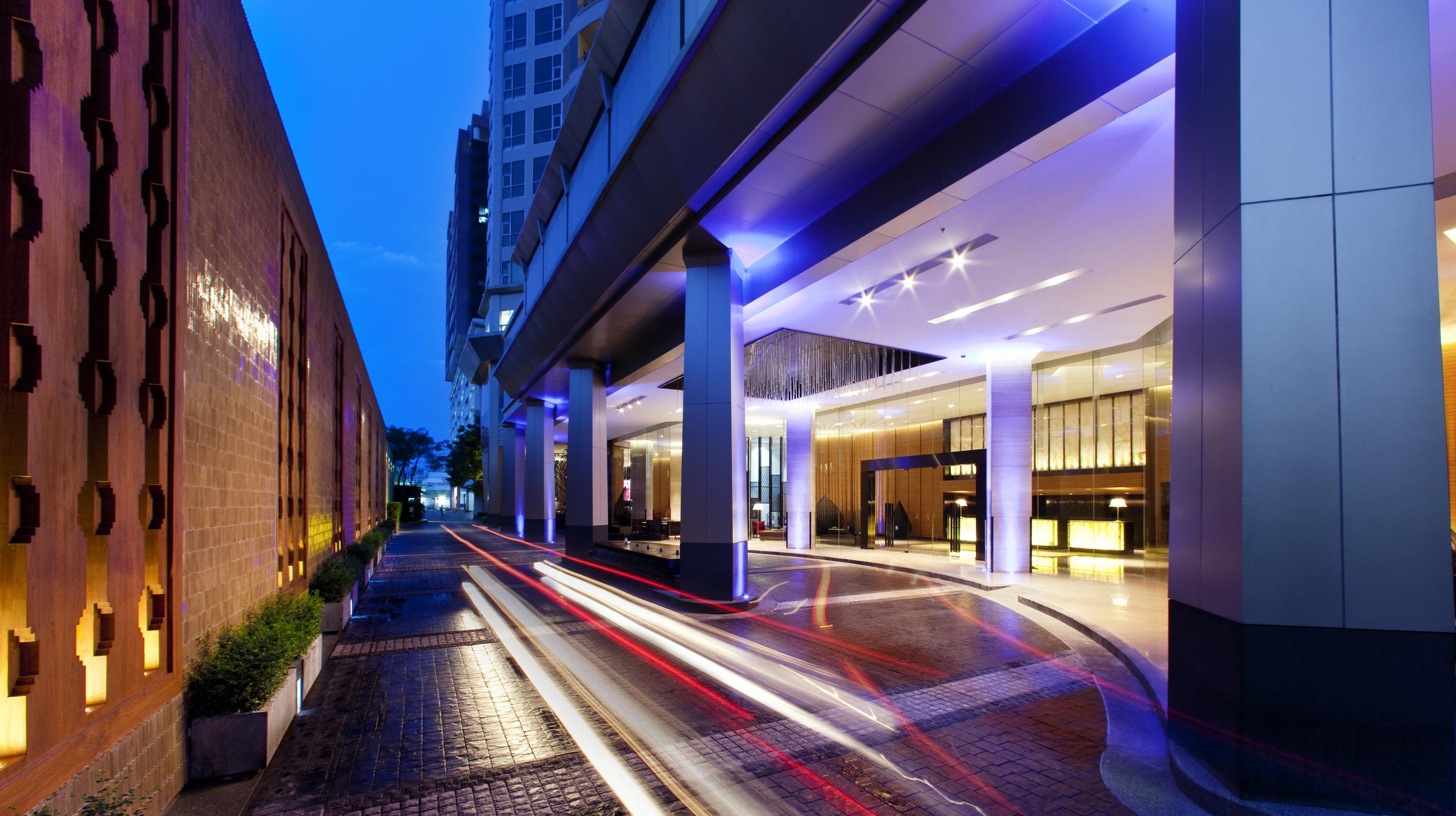 فندق فندق أنانتارا ساتورن بانكوك المظهر الخارجي الصورة